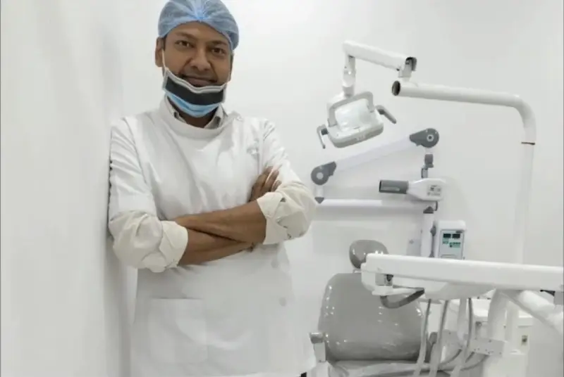 Dr. Abhishek Garg — Dental Specialist